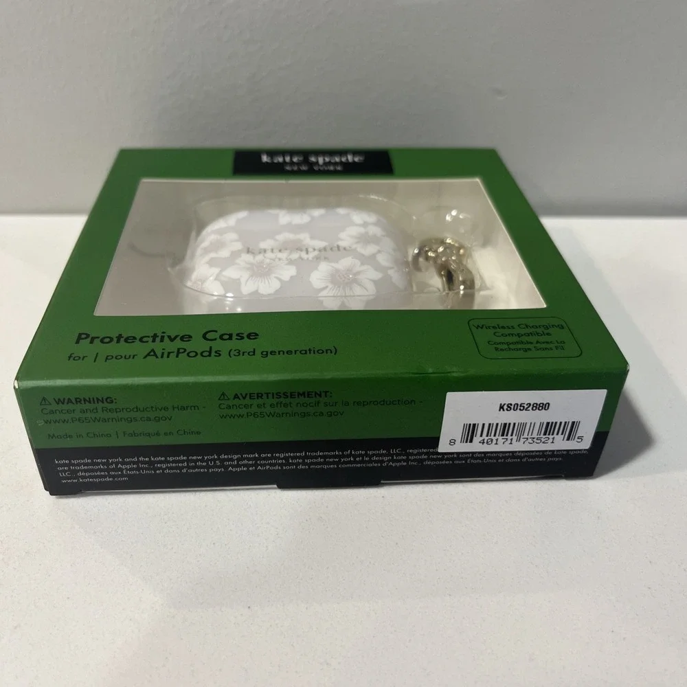 Kate Spade Protective AirPods 3rd Gen Case Hollyhock Floral White Cream Wireless